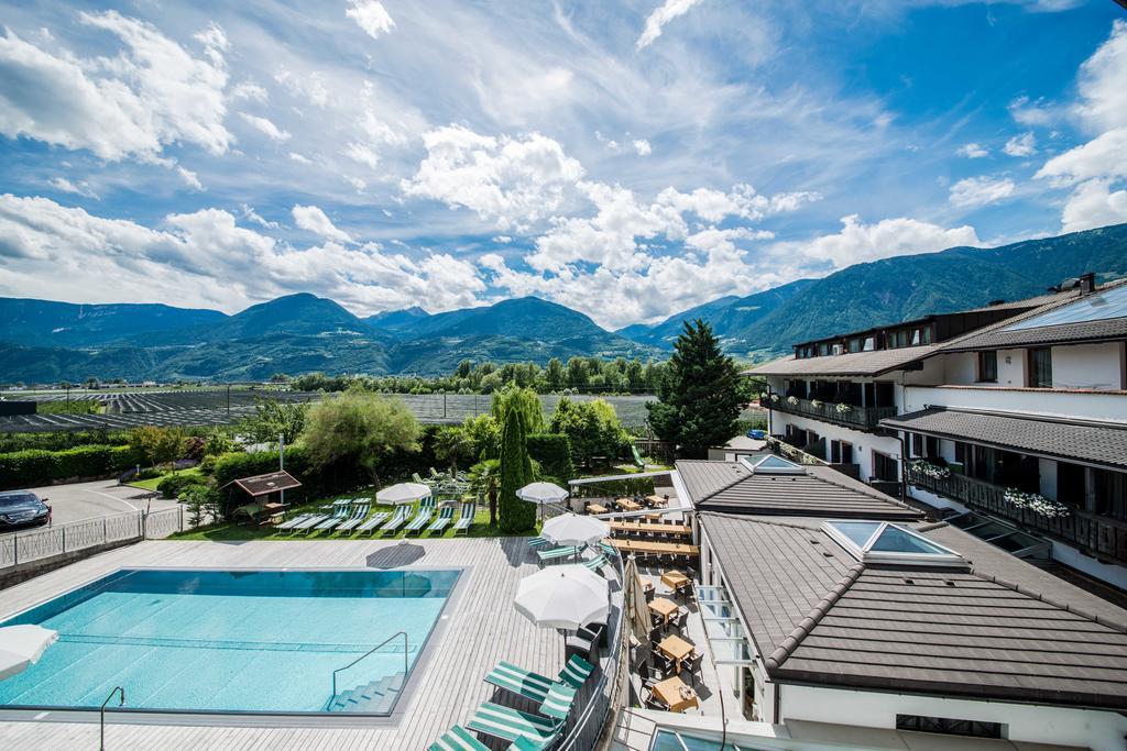 Hotel Foerstlerhof Postal / Burgstall エクステリア 写真